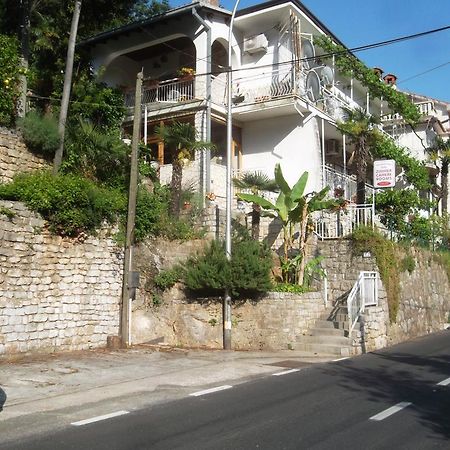 Apartments Edi - Captain'S House Mošćenička Draga Стая снимка
